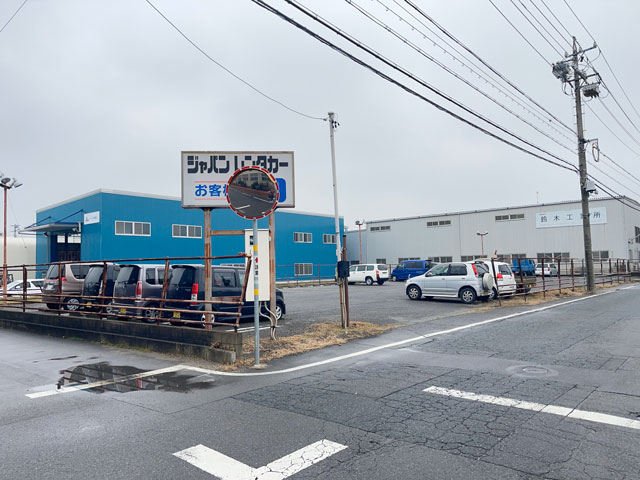 ジャパンレンタカー駐車場